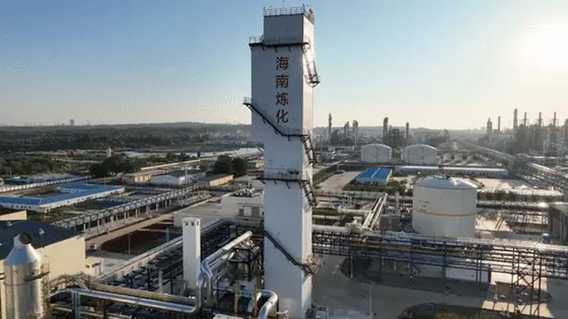 分散剂与乳化剂：化工生产中的“隐形英雄